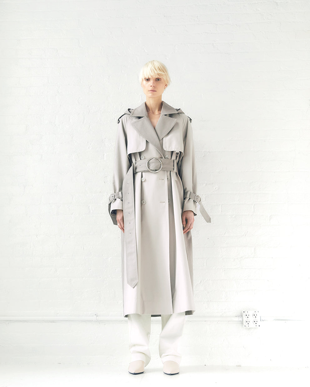 SUSTAINABLE WATER RESISTANT TRENCH COAT