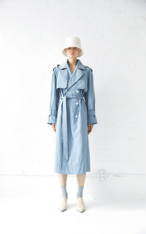 SUSTAINABLE WATER RESISTANT HOODED TRENCH COAT